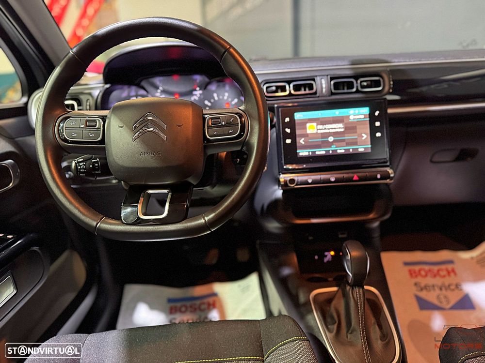 Citroën C3 1.2 PureTech Shine EAT6 - 17