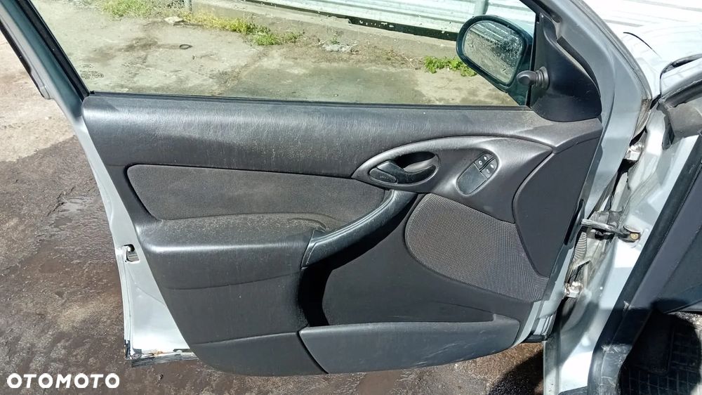 Tylko Części Ford Focus MK1 FL 1.8 Tdci FFDA 100KM 74kW kombi 5d 01r-07r Lakier o8 - 7