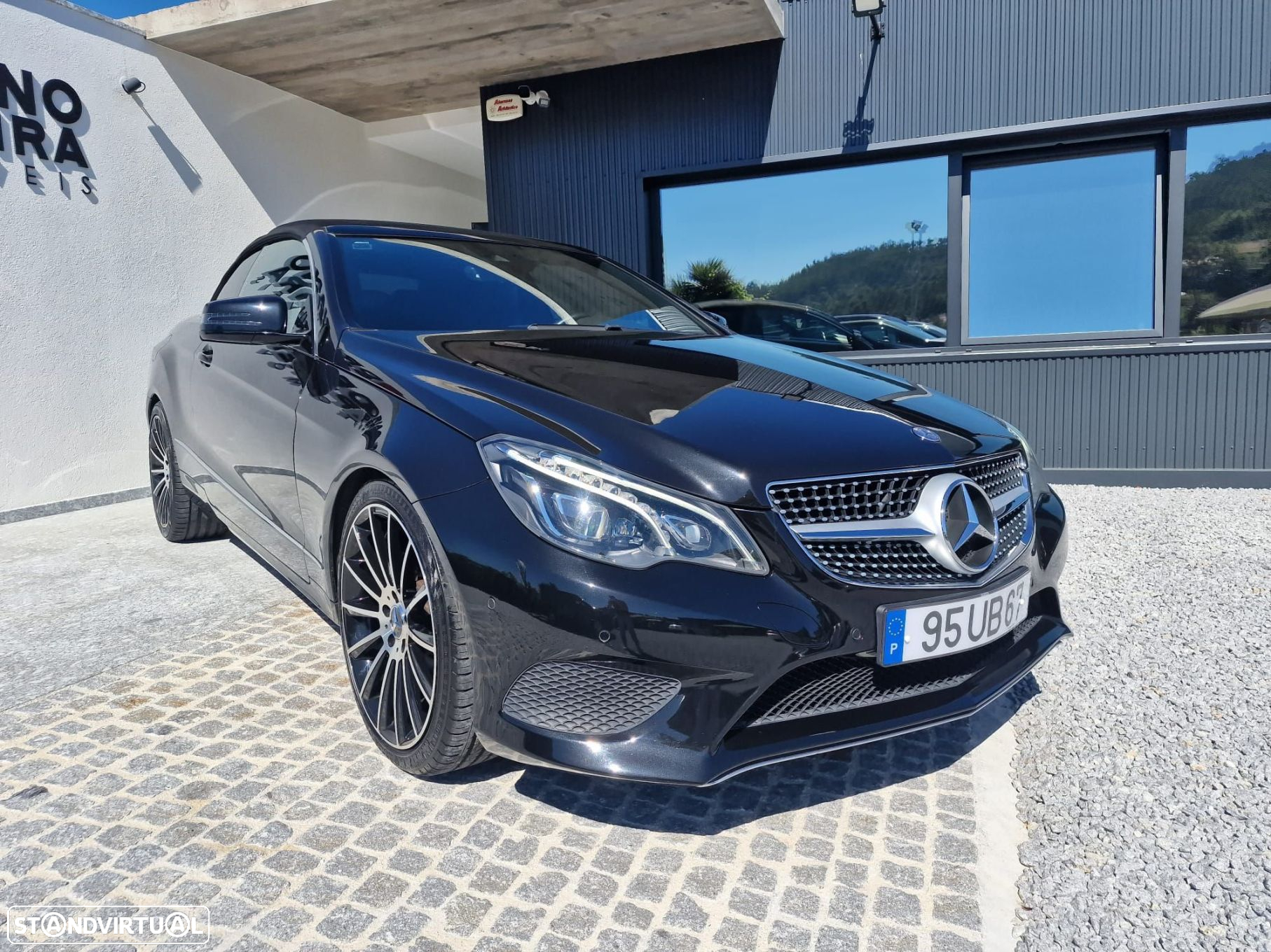 Mercedes-Benz E 350 BlueTEC Auto - 15