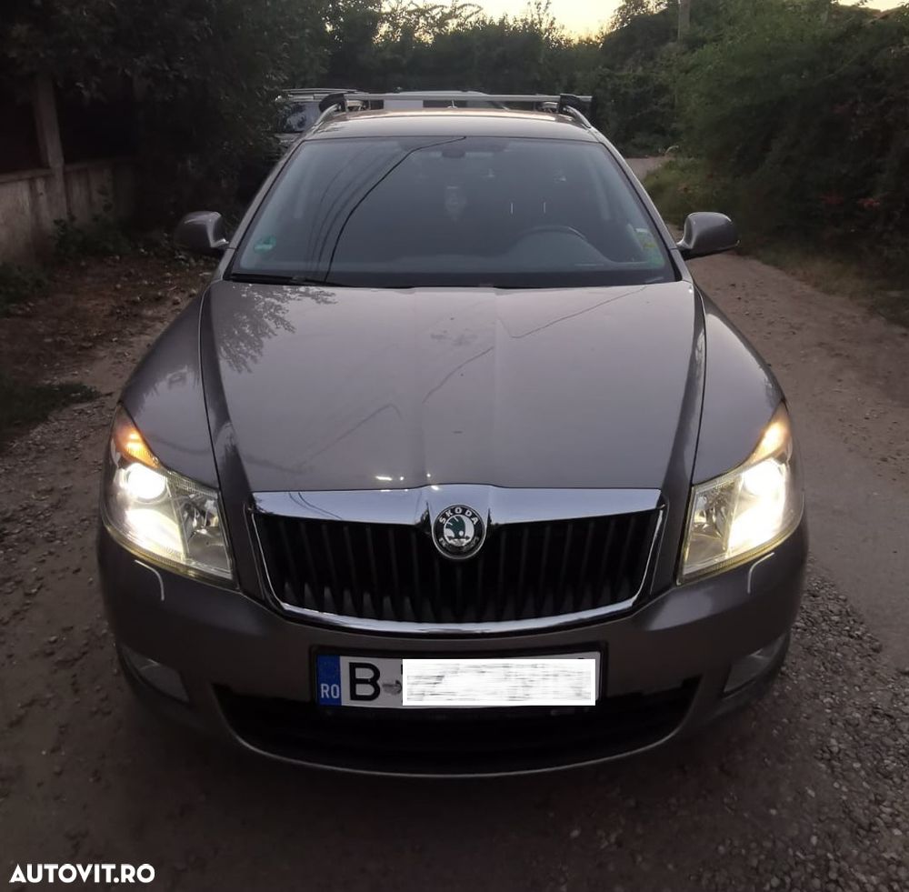 Skoda Octavia 1.6 TDI AMBITION - 2