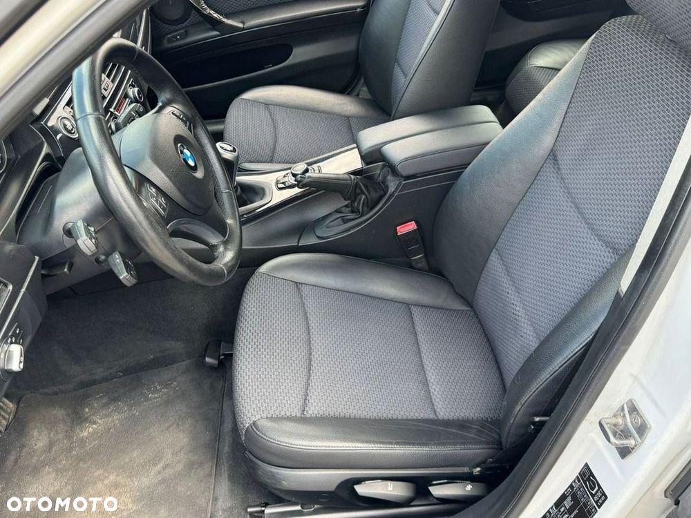 BMW Seria 3 - 29