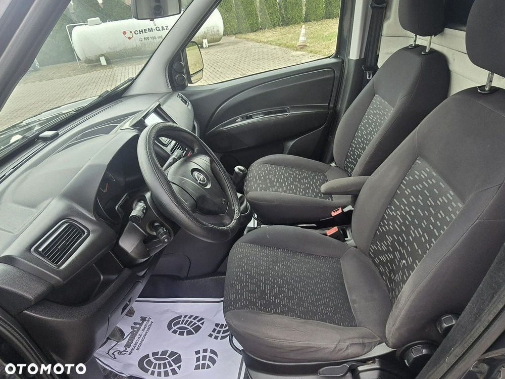 Opel Combo - 14