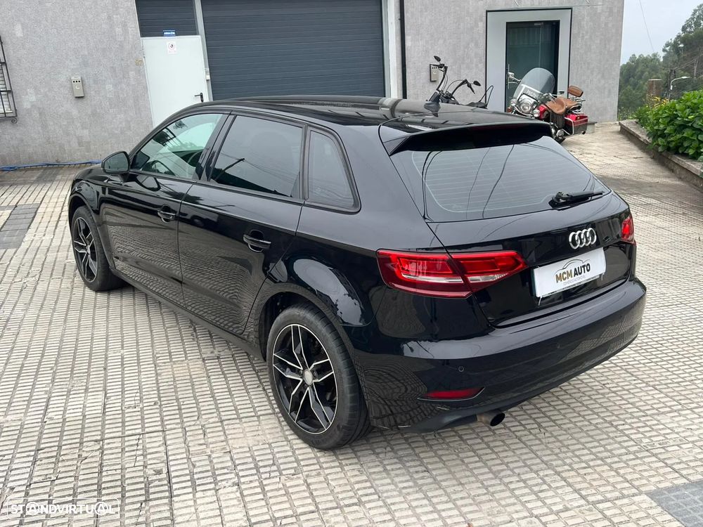 Audi A3 Sportback - 4