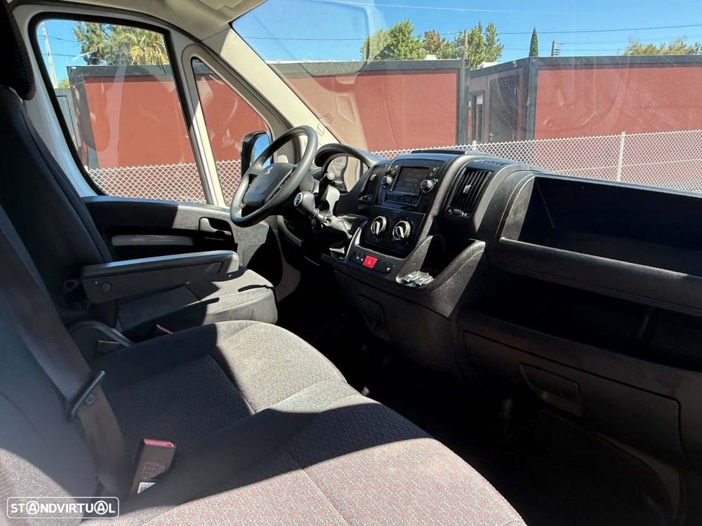 Peugeot Boxer 2.2 BlueHDi 333 L3H2 Premium - 10
