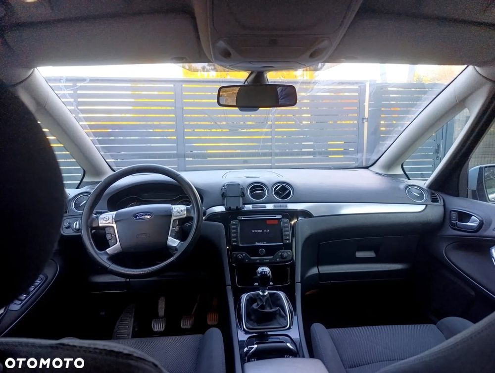 Ford S-Max 2.0 TDCi DPF Business Edition - 11