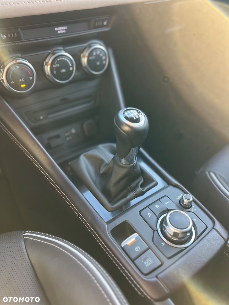 Mazda CX-3 2.0 SkyPrestige - 28