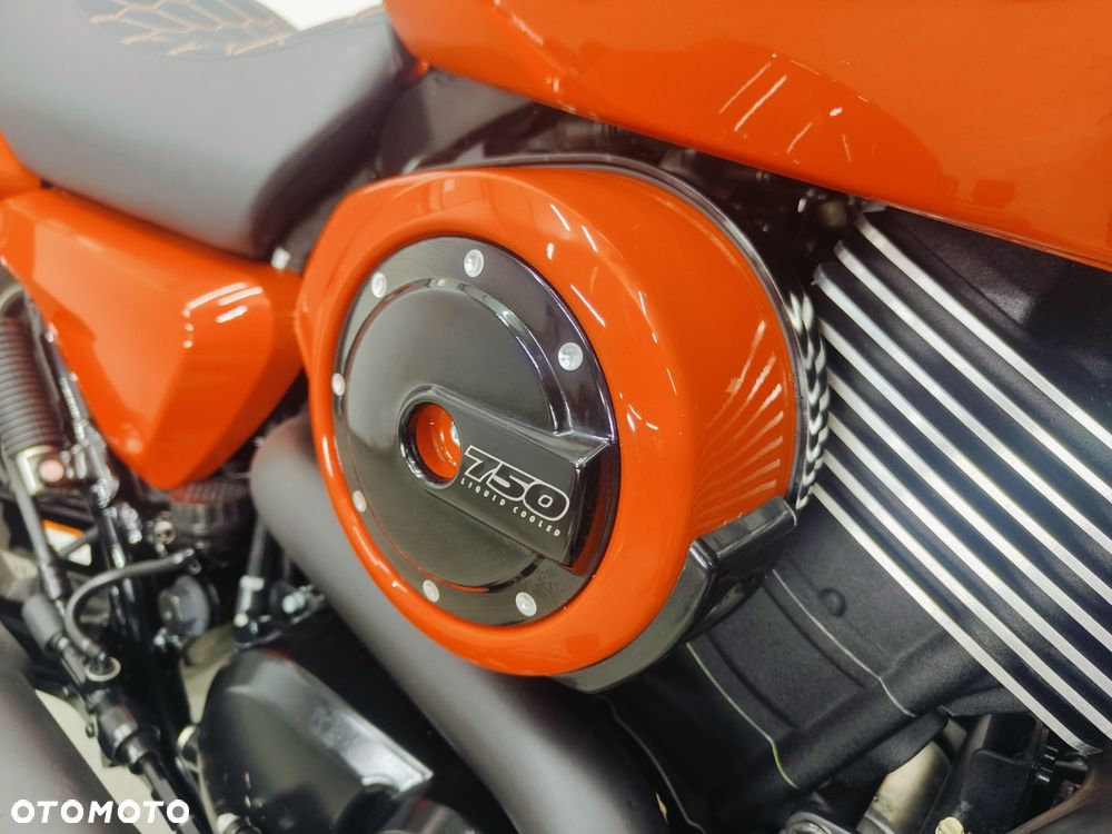 Harley-Davidson Street XG 750 - 8