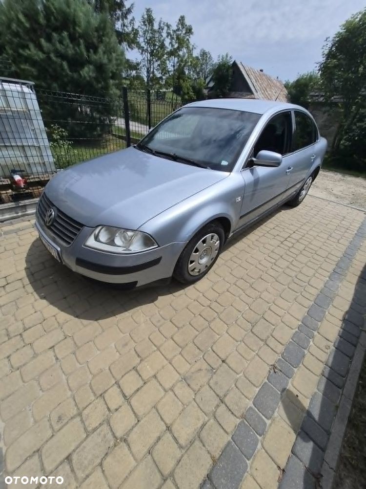 Volkswagen Passat 2.0 Basis - 8