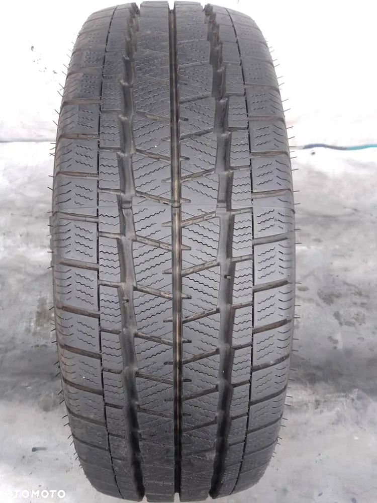 Falken EuroWinter Van01 215/70 R15C 109/107R 2021 - 1