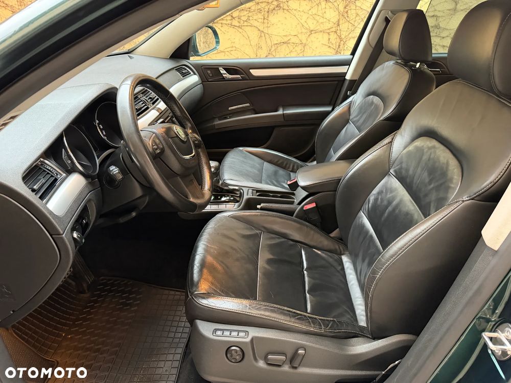 Skoda Superb 2.0 TDI L&K DSG - 9