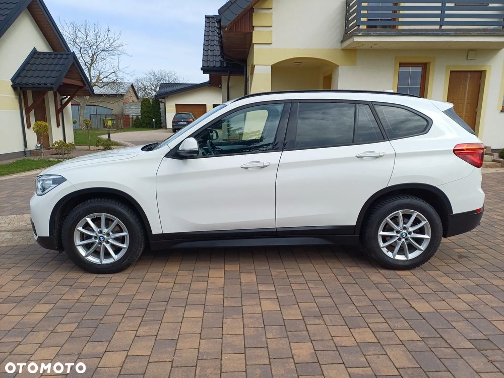 BMW X1 sDrive18i - 8