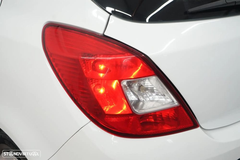 Opel Corsa 1.3 CDTi Dynamic - 13