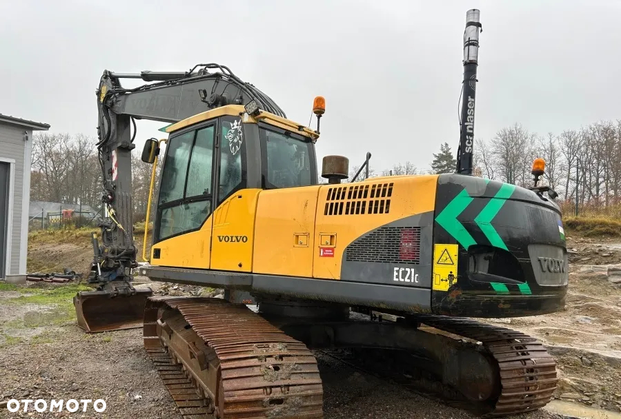 Volvo EC 210 CL - 4