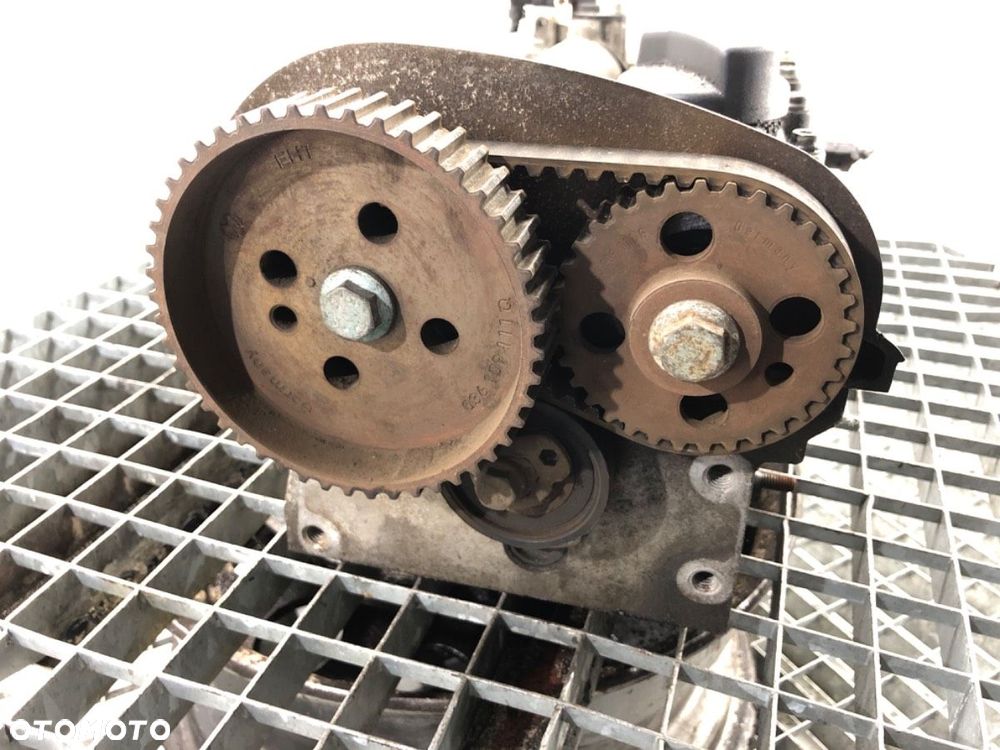 GŁOWICA  SEAT TOLEDO II (1M2) 1998 - 2006 1.4 16V 55 kW [75 KM] benzyna 2000 - 2002 038103373A - 2