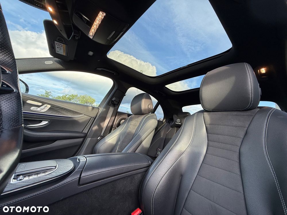 Mercedes-Benz Klasa E 220 d 4-Matic AMG - 4