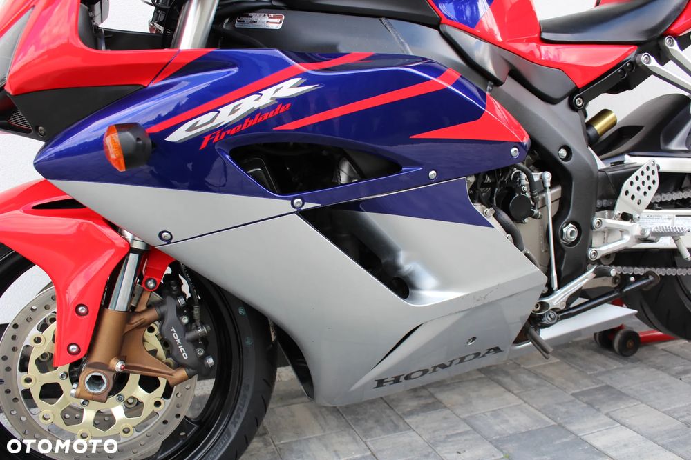 Honda CBR - 11