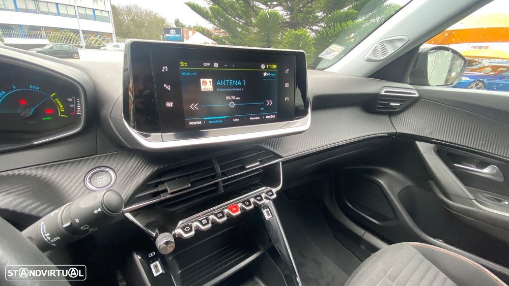 Peugeot e-2008 50 kWh Active Pack - 33