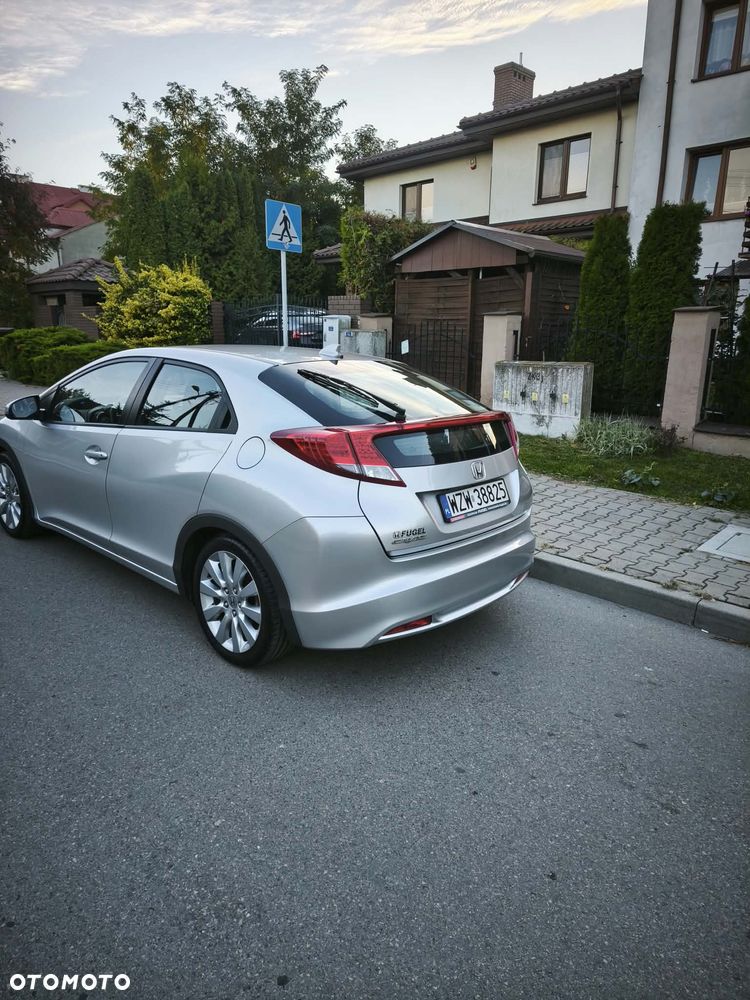 Honda Civic 1.8 S - 3