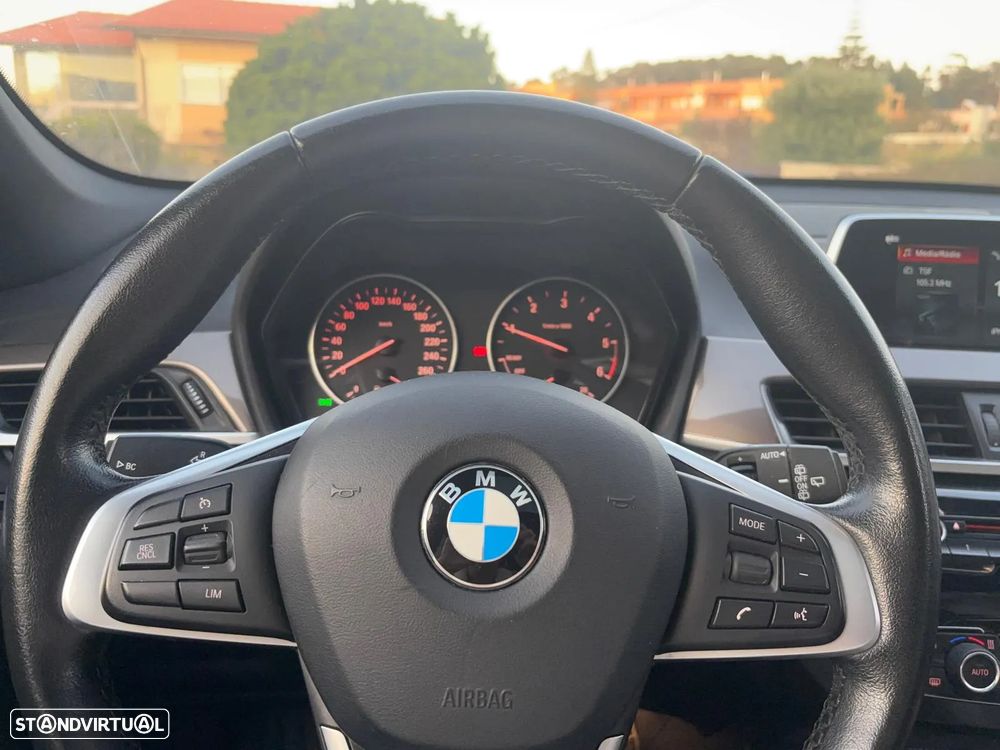 BMW X1 16 d sDrive - 8