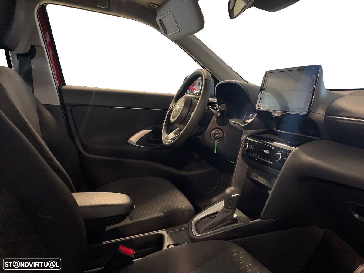 Toyota Yaris Cross 1.5 HDF Comfort Plus - 6