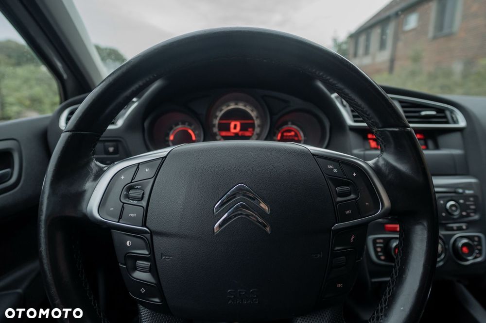 Citroën C4 1.6 HDi Seduction - 22