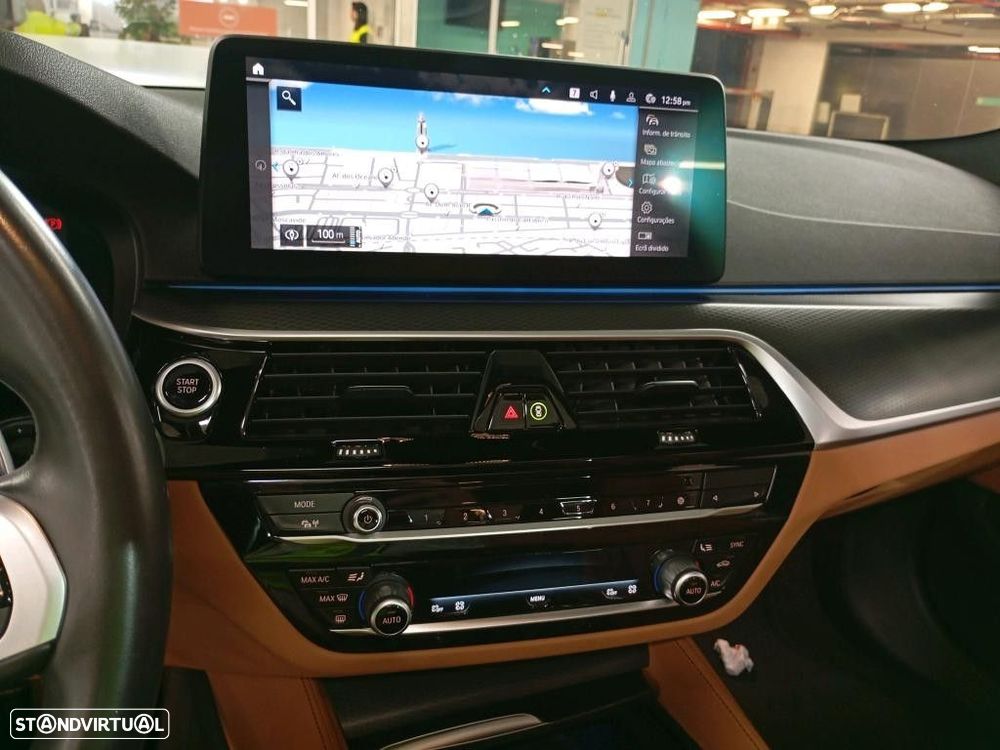 BMW 530 e Pack Desportivo M - 7