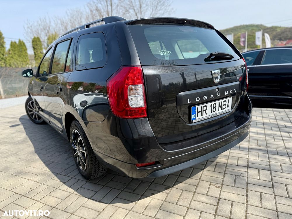 Dacia Logan 0.9 Laureate - 2