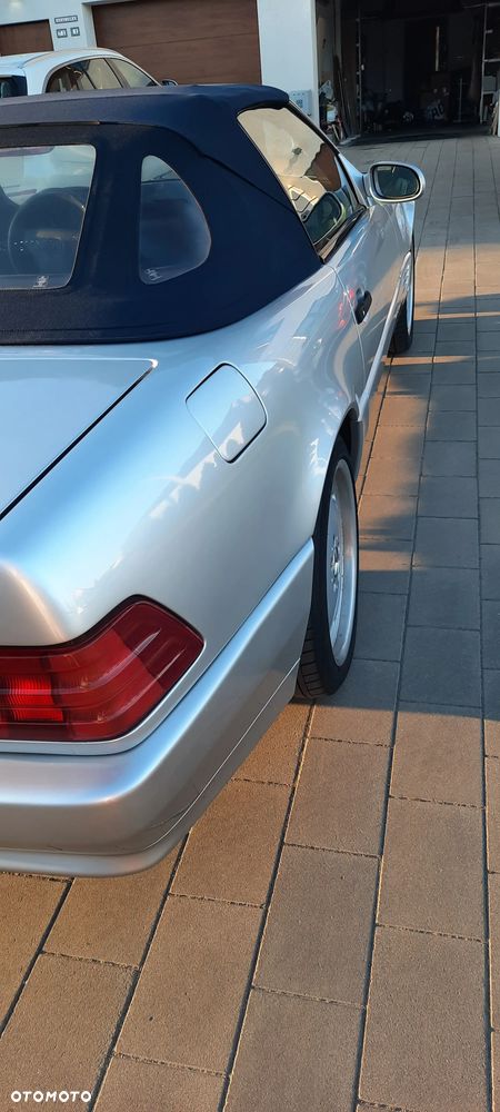 Mercedes-Benz SL - 21