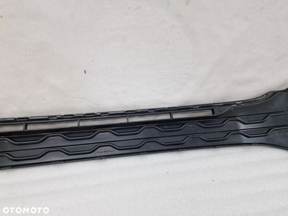 VW T-CROSS 2GM 18- KRATKA ŚRODKOWA , NR 2GM853677 , NR AUKCJI KR542 - 11