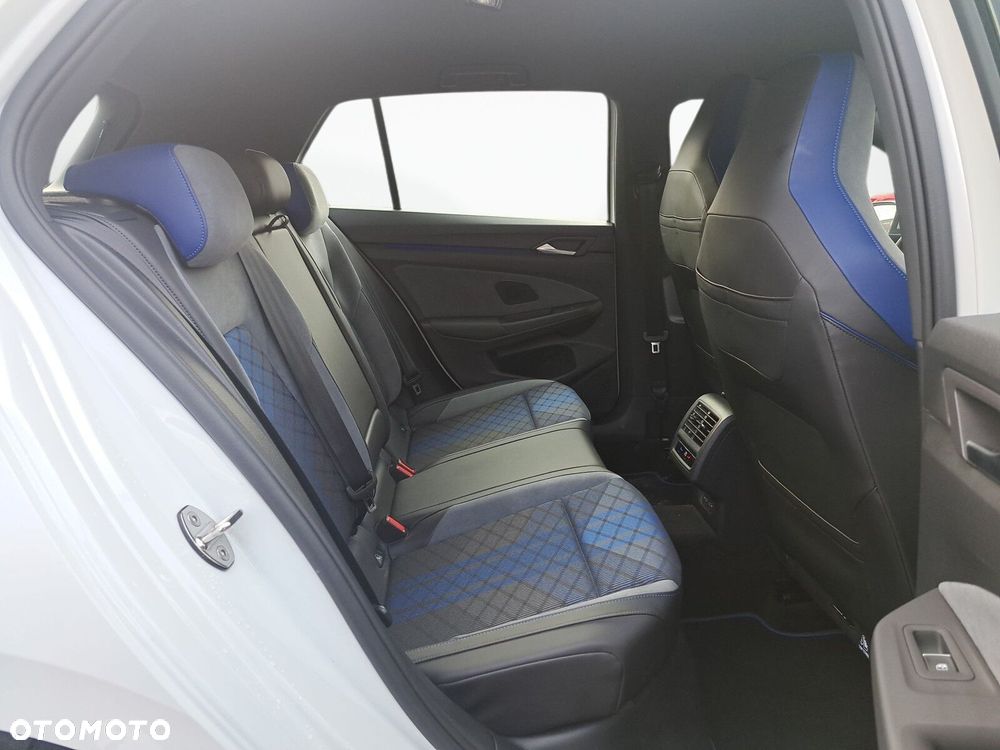 Volkswagen Golf 2.0 TSI 4Motion R DSG - 33