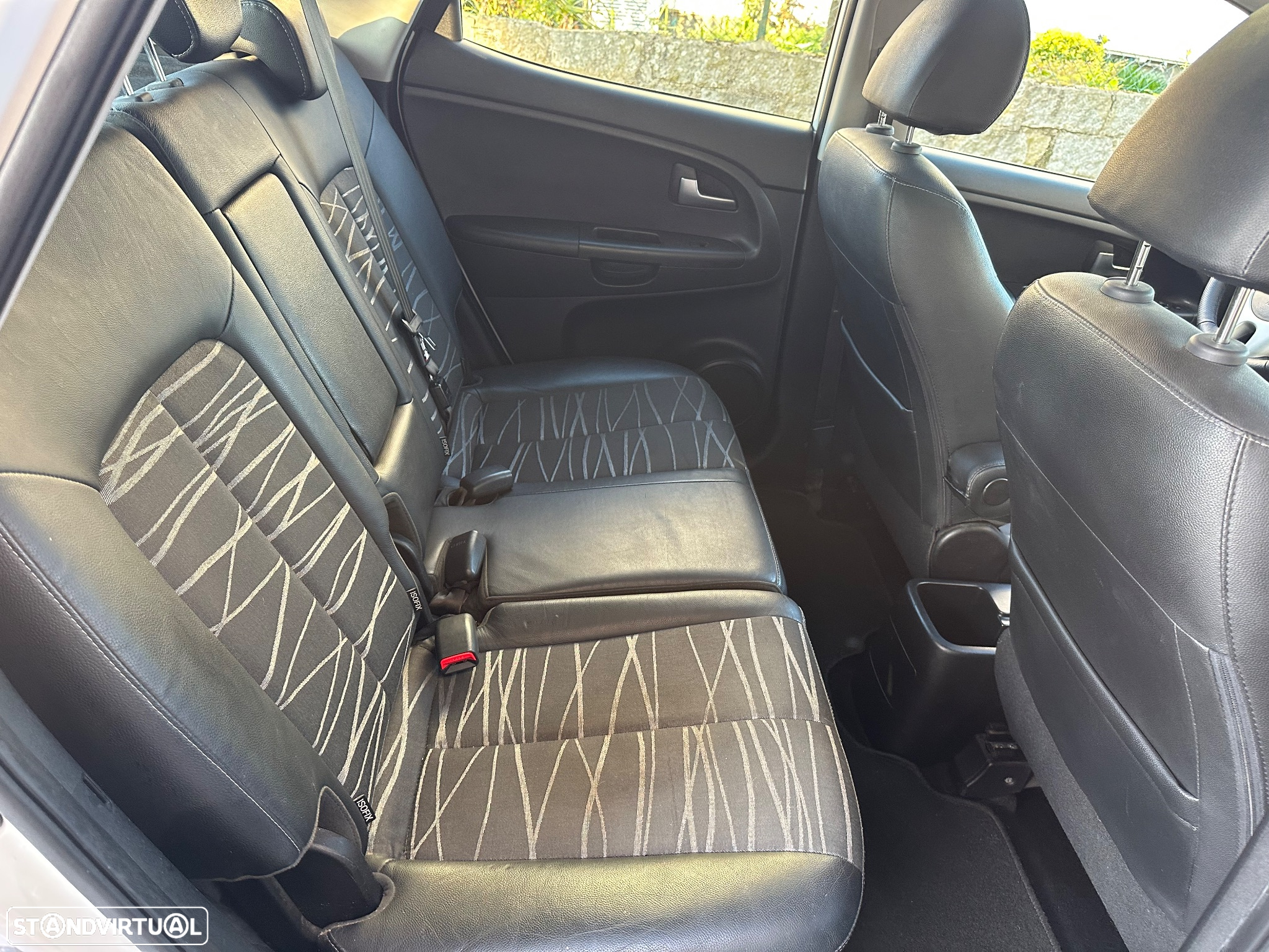 Kia Venga 1.4 CRDi TX ISG - 15