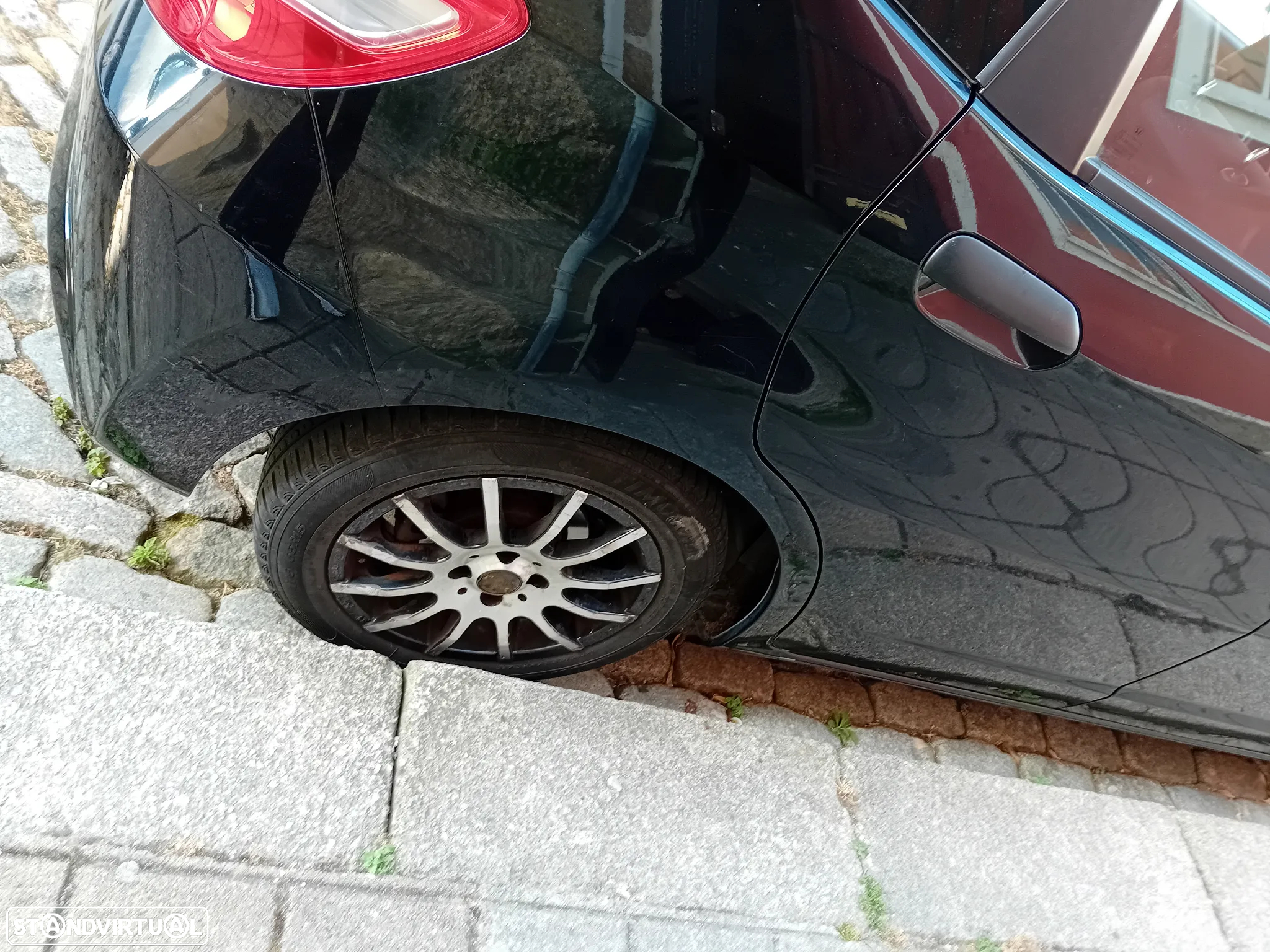 Honda Jazz 1.2 i-VTEC Trend - 2