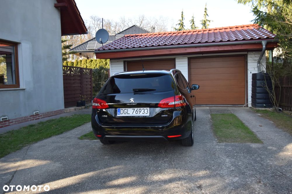 Peugeot 308 BlueHDi FAP 120 Stop & Start Allure - 4