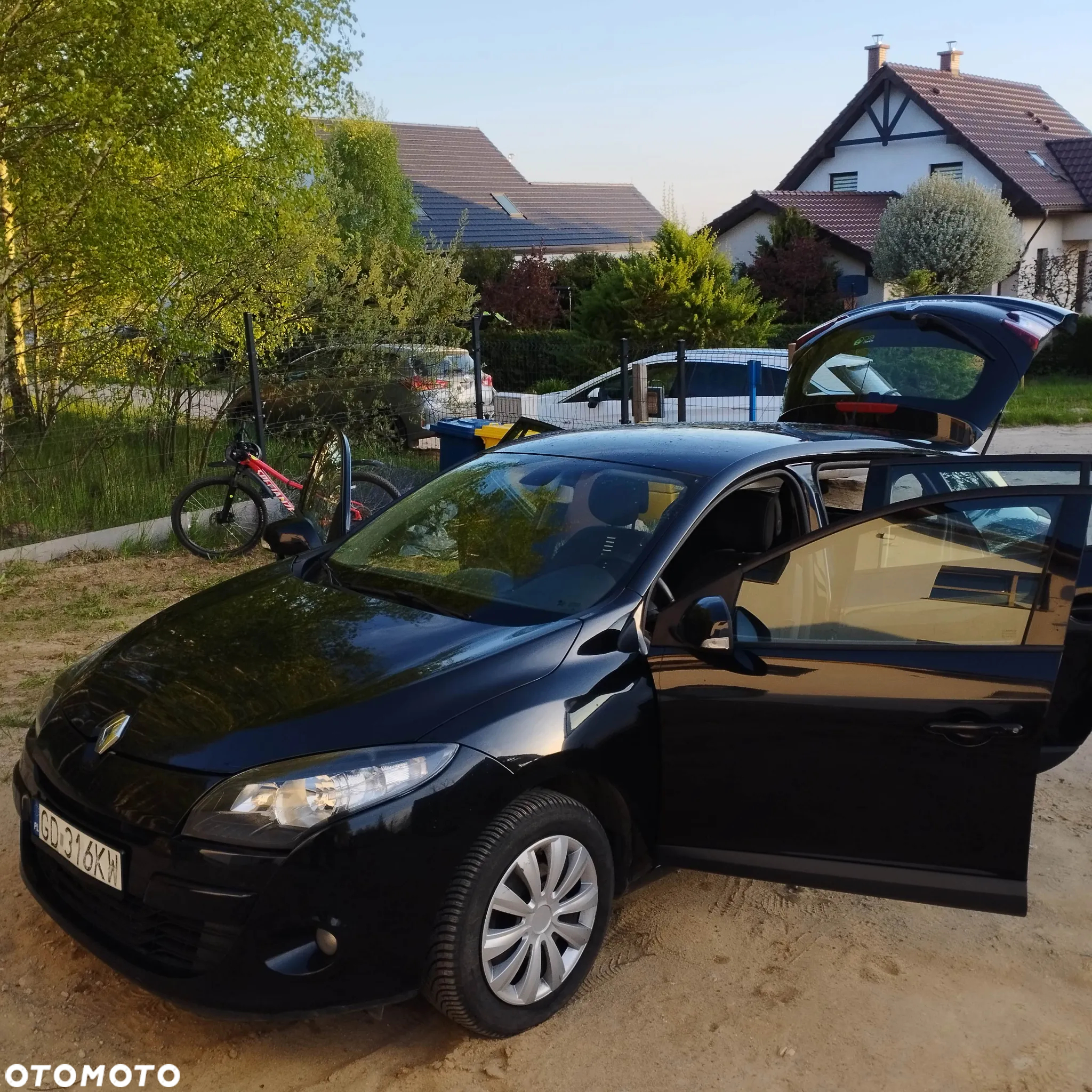 Renault Megane 1.5 dCi Color Edition - 8