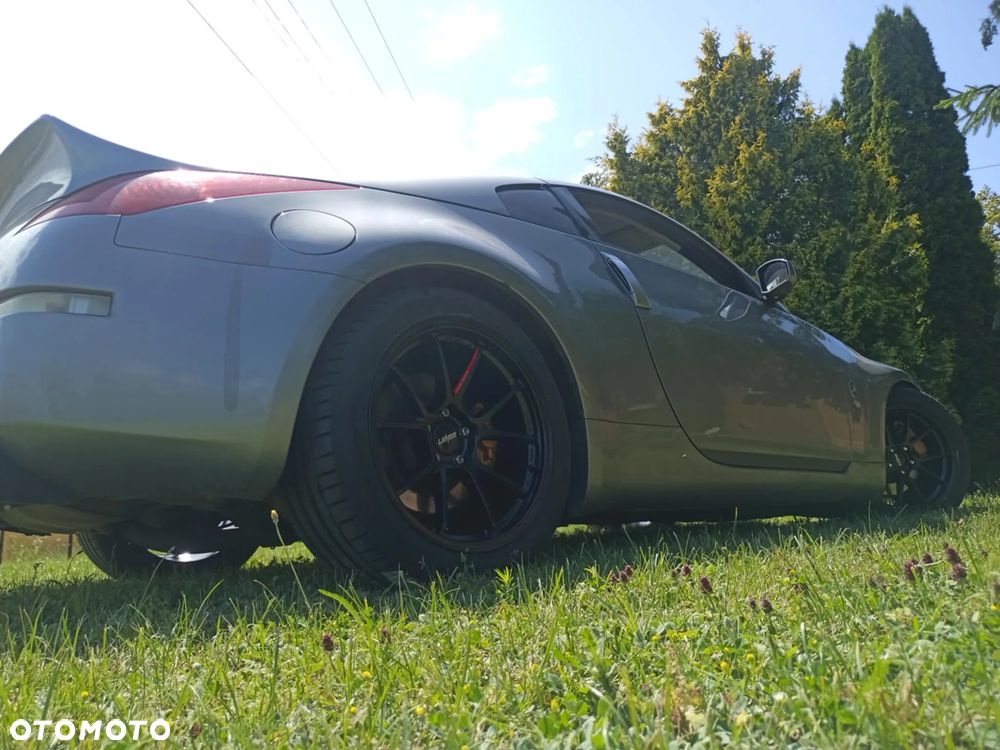 Nissan 350 Z 3.5 V6 - 10