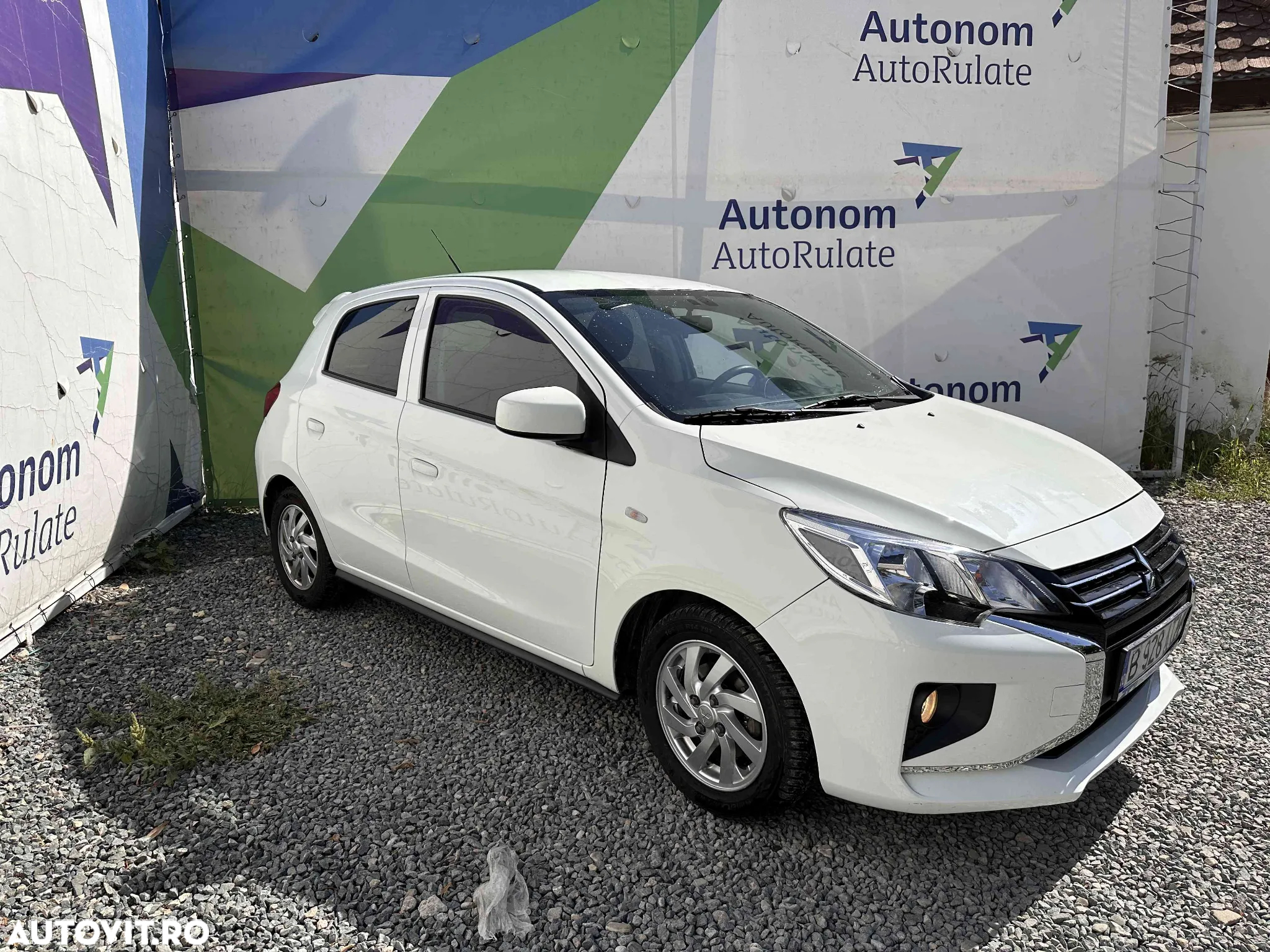 Mitsubishi Space Star - 3