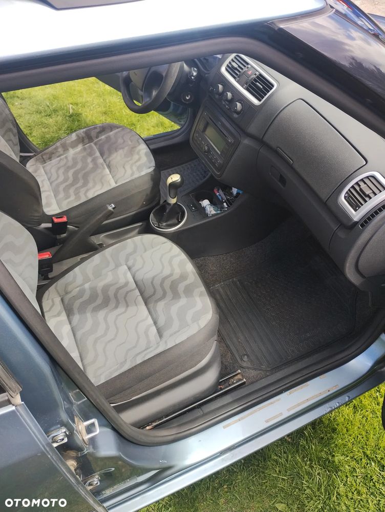 Skoda Fabia 1.4 16V Fun - 8