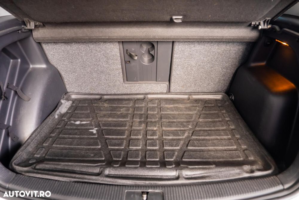 Volkswagen Golf Plus 1.2 TSI Style - 13