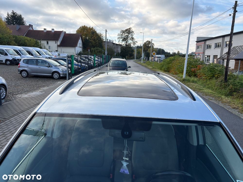 Volkswagen Sharan 2.0 TDI Comfortline - 16