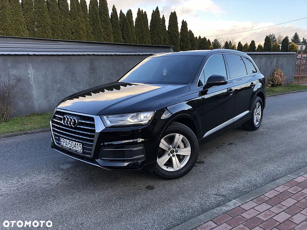 Audi Q7 - 1