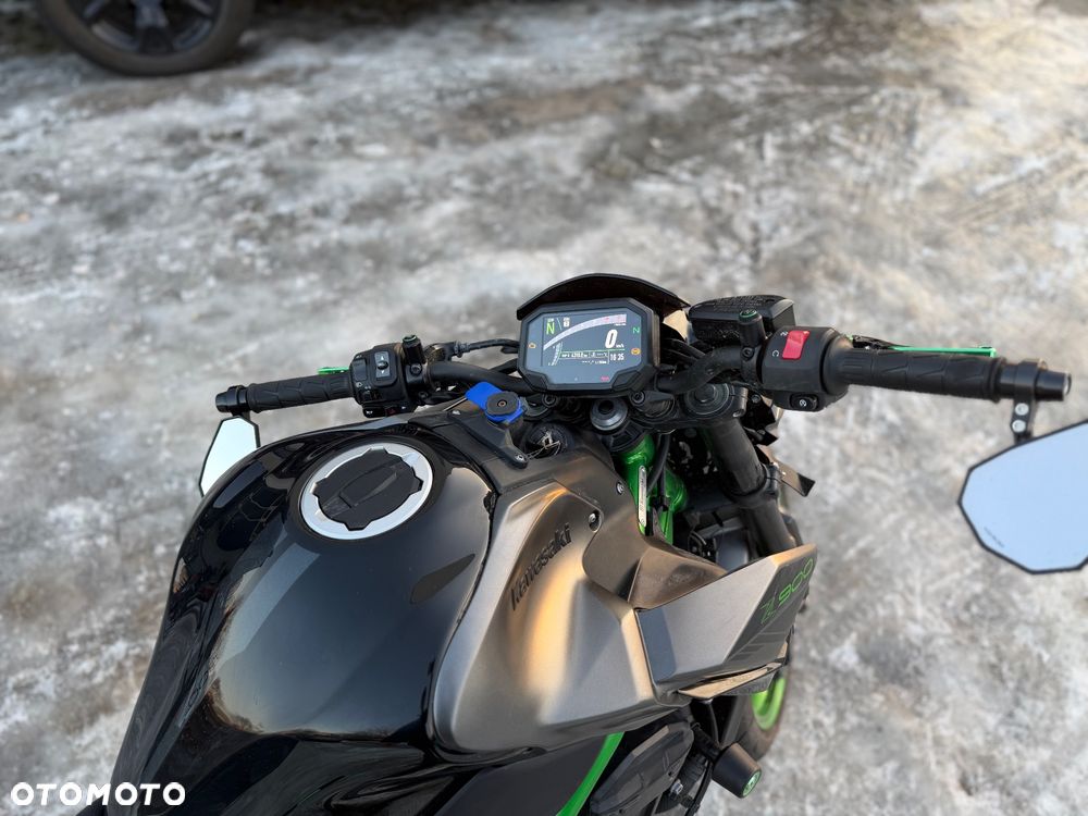 Kawasaki Z 900 - 13