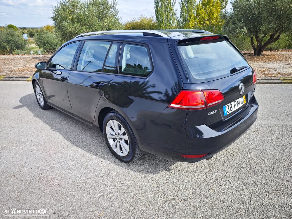 VW Golf Variant 1.6 TDi BlueMotion Confortline - 2
