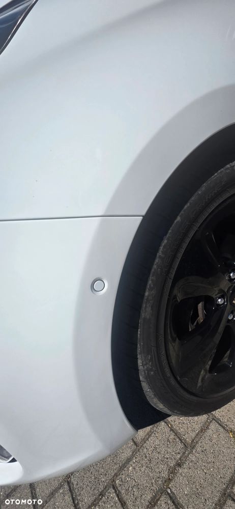 Kia Carens 1.7 CRDi 141 ISG Spirit - 16