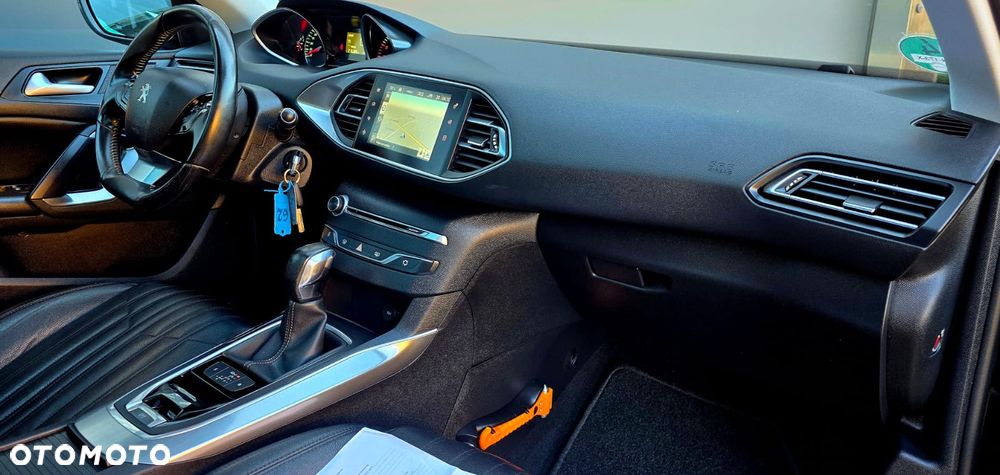 Peugeot 308 BlueHDi FAP 150 EAT6 Stop&Start GT-Line Edition - 22
