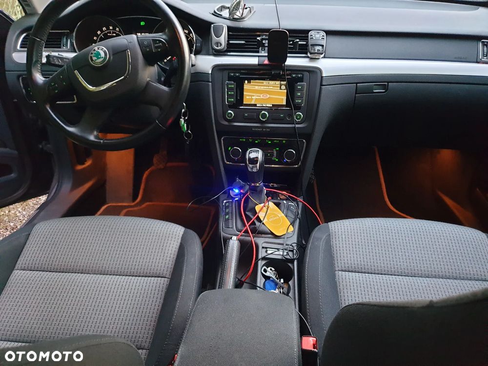 Skoda Superb 1.6 TDI Ambition Greenline - 5