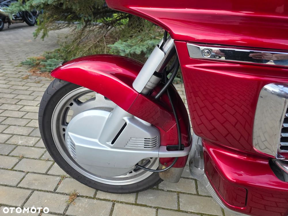 Honda GL - 26