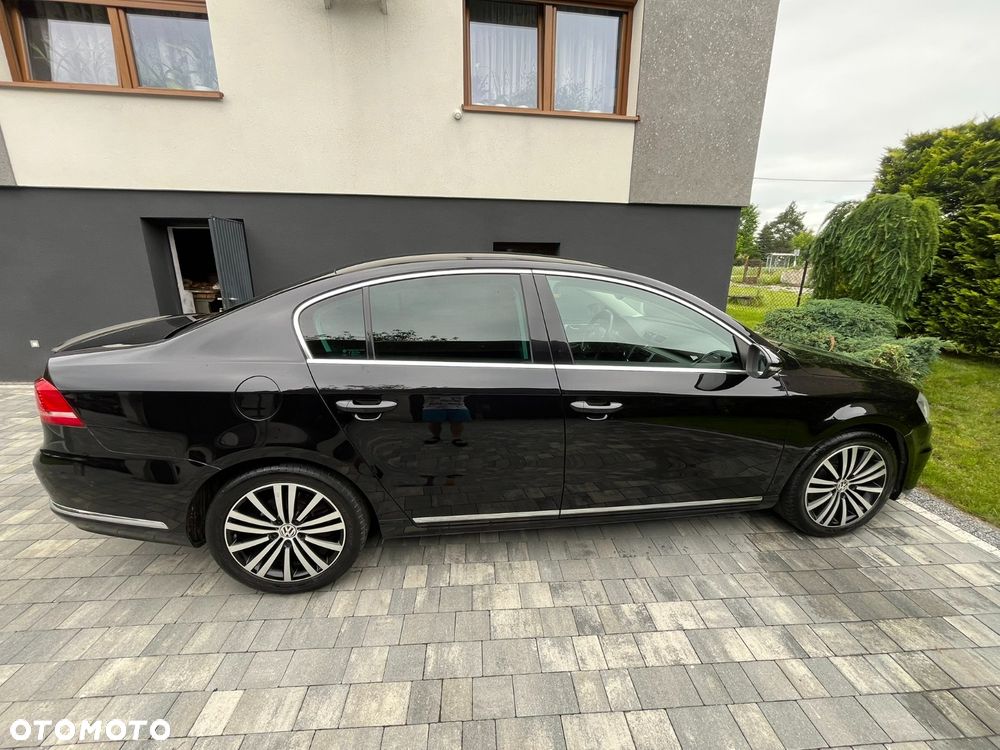 Volkswagen Passat 2.0 TDI Highline R-Style DSG - 9