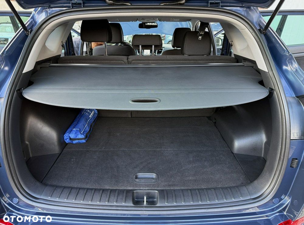 Hyundai Tucson blue 1.6 GDi 2WD Navi - 19