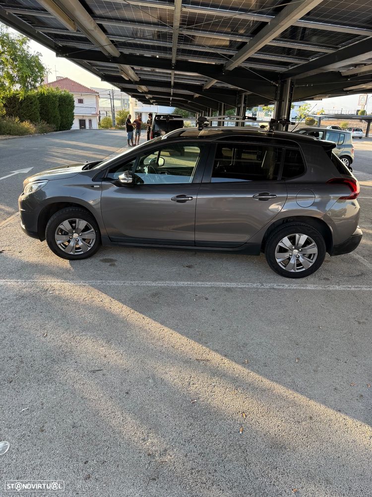 Peugeot 2008 1.6 BlueHDi Style - 3