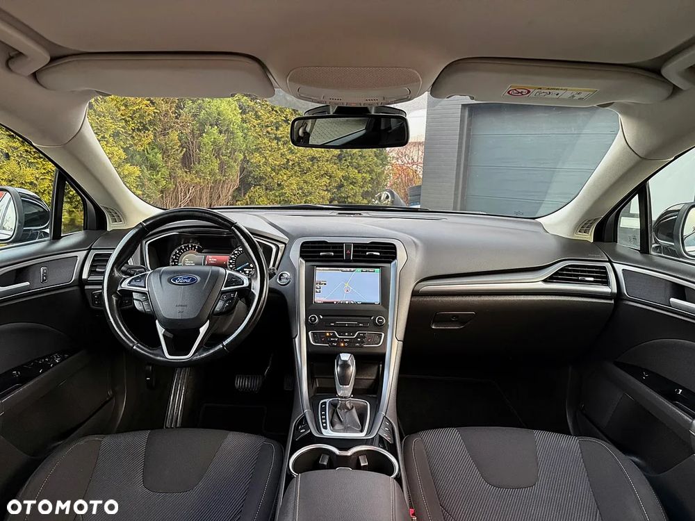 Ford Mondeo SW 2.0 TDCi Titanium PowerShift - 32
